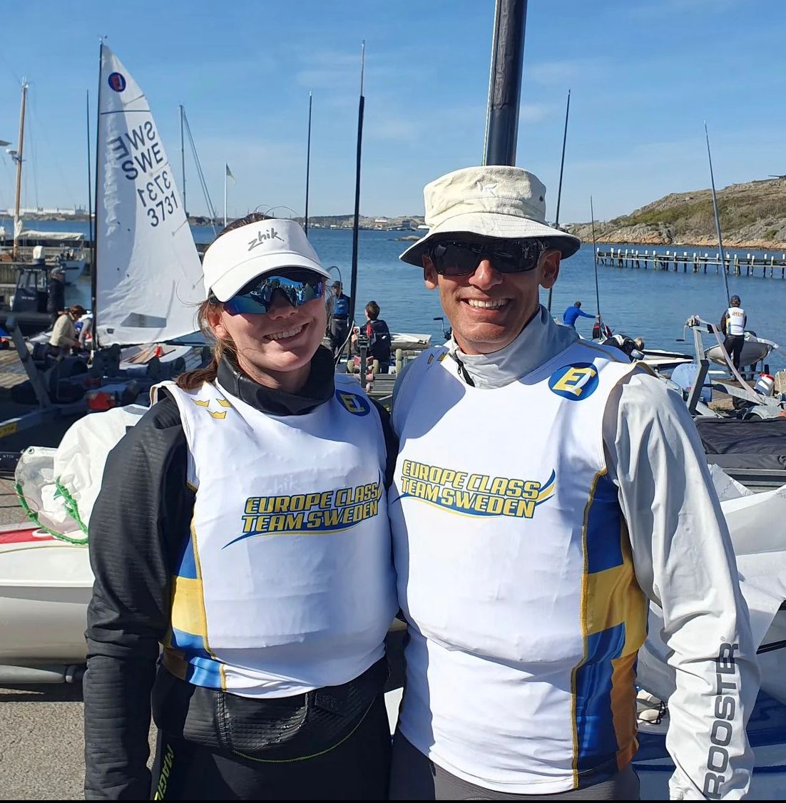 image: Svenska E-jolleförbundet har tagit fram SWE race bibs